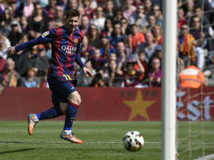 Bóng đá - Messi mất 2 lượt sút 11m để đuổi kịp Ronaldo