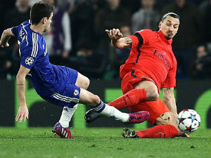 Bóng đá - Nhận thẻ đỏ, Ibra gọi Chelsea là "đồ trẻ con"