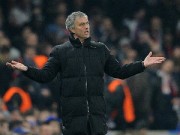 Bóng đá - Xúi học trò &quot;quây&quot; trọng tài, Mourinho không sai