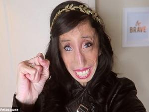 Phim - Dựng phim về "người phụ nữ xấu nhất thế giới”