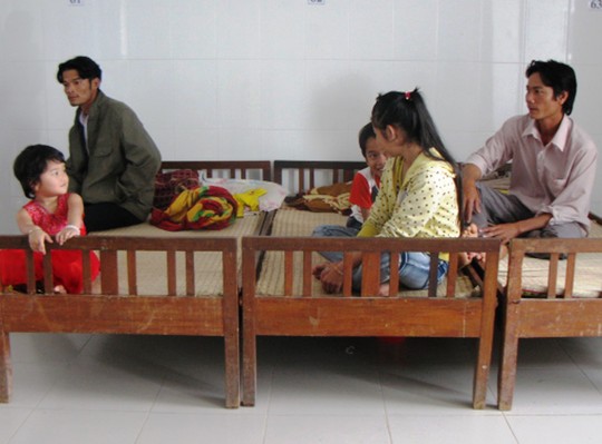 Sức khỏe đời sống - Ăn giỗ chay, cả xóm ngộ độc