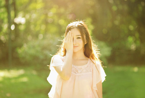 Bạn trẻ - Cuộc sống - Thơ tình: Trong veo nỗi nhớ