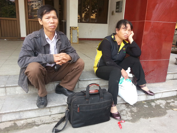 Ông Chấn lại lên Hà Nội làm thủ tục đòi bồi thường 9,3 tỷ