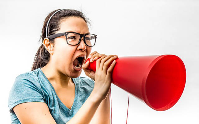 Tin tức trong ngày - TQ: Mẹ bị tràn khí màng phổi vì... quát con