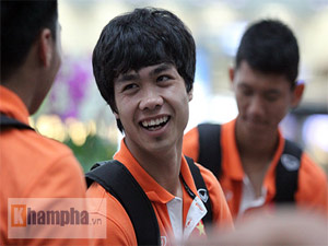 Bóng đá - Công Phượng &amp; U23 VN hào hứng đi Thái Lan "thử lửa"