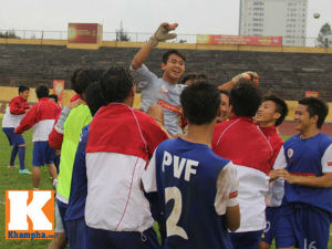 Bóng đá - Chung kết giải U19 QG: Đội bóng nhà bầu Hiển mất Cup