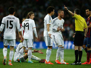 Bóng đá - Barca - Real: Có một Siêu kinh điển xấu xí