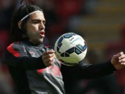 Bóng đá - Tin HOT tối 24/3: Liverpool &quot;đi đêm&quot; với Falcao