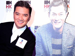 Phim - Mr. Đàm sành điệu tạo dáng bên "Cổ Thiên Lạc"