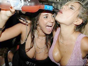 Cười 24h - Những hình ảnh đến "tiên tửu" cũng phải "tái mào"