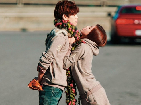 Bạn trẻ - Cuộc sống - Thơ tình: Tôi ghen