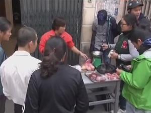 An ninh Kinh tế - Tiêu dùng - Khi tiểu thương được mời mua hóa chất độc tẩm thịt