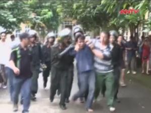 Phút nghẹt thở giải cứu 4 con tin tại bệnh viện (Phần cuối)