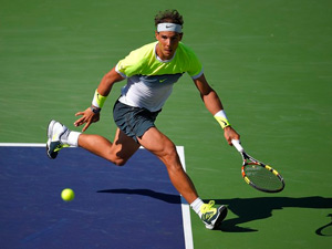 Thể thao - Hot shot: Nadal tung cú thuận hình "quả chuối"
