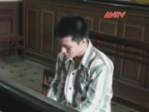 Video An ninh - Tranh chấp chỗ ngủ, chém bạn tù chấn thương sọ não