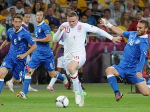 Bóng đá - Italia - Anh: Kẻ mài công, người luyện thủ