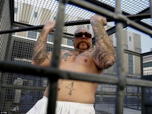 Bên trong nhà tù Mỹ chứa 700 người mòn mỏi chờ tử hình