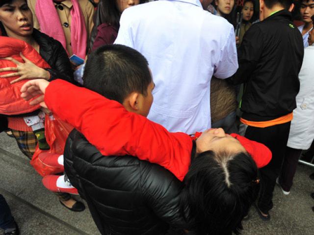 Tin tức Việt Nam - Khủng hoảng vắc-xin, vì đâu?