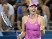 Thể thao - Tin thể thao HOT 1/1: Sharapova gặp may ở Brisbane