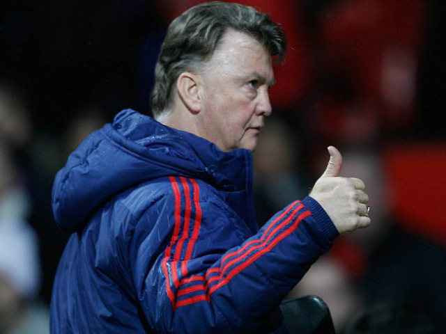 Bóng đá - Rooney lập "siêu phẩm", Van Gaal quên người hùng Martial