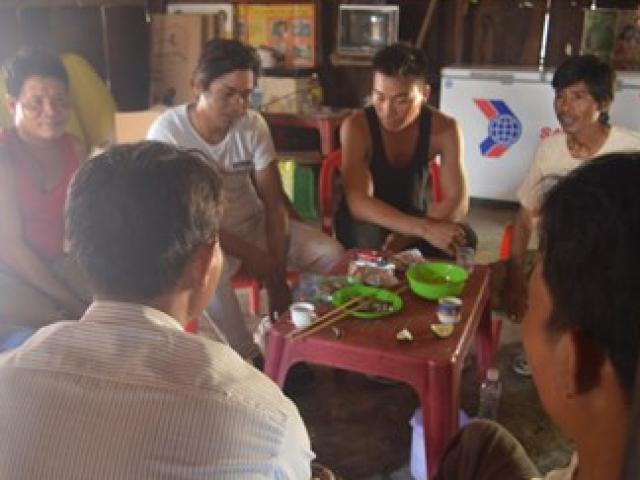 Tin tức trong ngày - Khi đàn ông bị bắt về làm... chồng