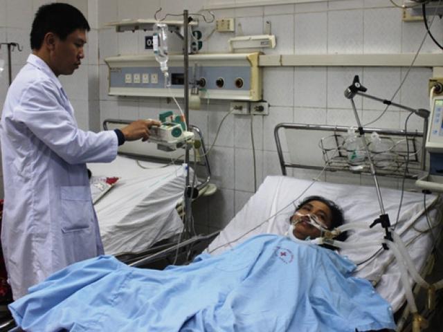 Tin tức trong ngày - Nạn nhân thứ 9 vụ ngạt khí lò vôi đã hồi tỉnh