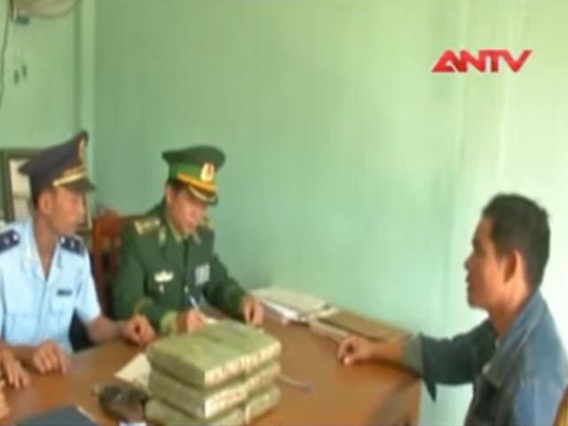 Pháp luật - Sang Lào ”vác” 6 kg cần sa khô về quê bán