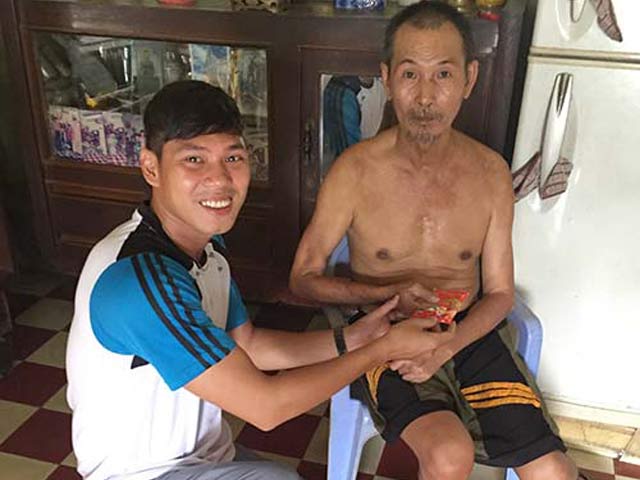 Thể thao - Kình ngư khuyết tật đem "xuân" đến cho người nghèo