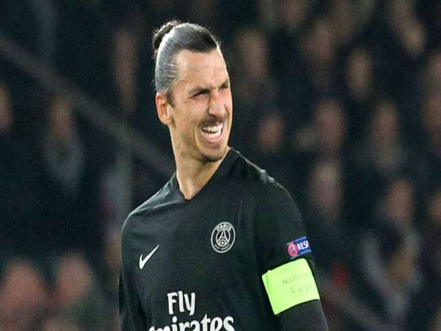 Bóng đá - 10 tuyệt tác 2015 của Ibrahimovic: Trái phá 22 mét