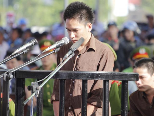 Thảm án ở Bình Phước: Trần Đình Thoại kháng cáo