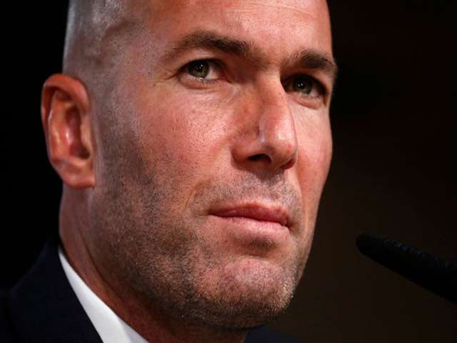 Bóng đá - Zidane ra mắt Real, Benitez viết "tâm thư" tri ân CLB