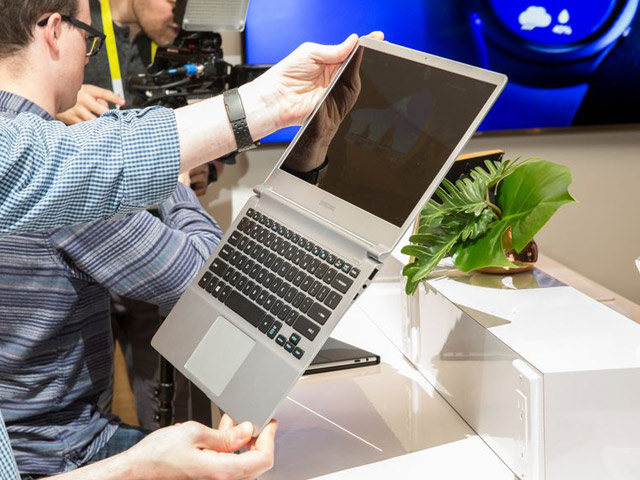 Samsung tung laptop Notebook 9 Series siêu mỏng, siêu nhẹ