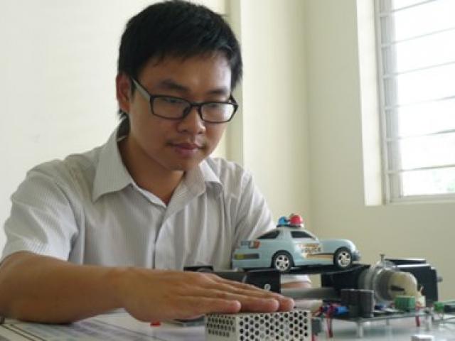 Bạn trẻ - Cuộc sống - Chàng trai tiến sĩ từ một đô đến triệu đô