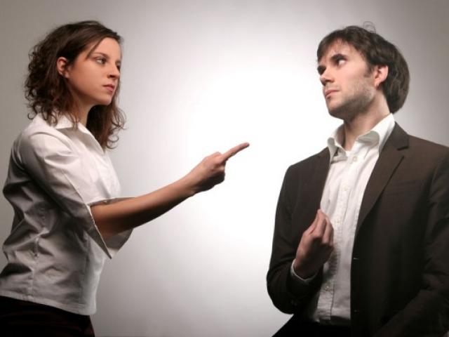 Bạn trẻ - Cuộc sống - 7 điều cấm kỵ chớ dại nói khi vợ chồng cãi nhau