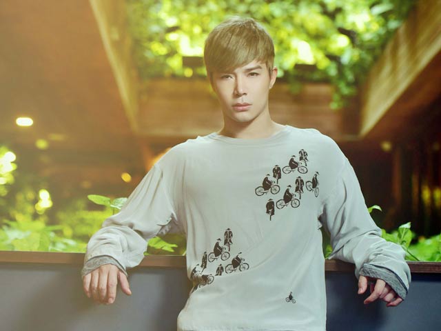 Ca nhạc - MTV - Nathan Lee điển trai với phong cách lạnh như băng