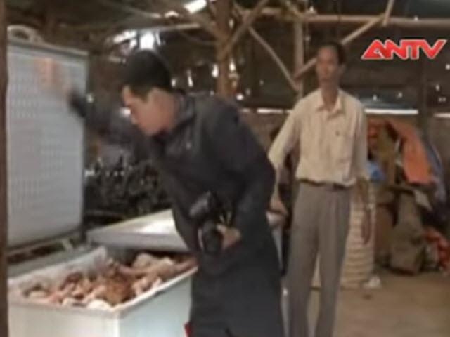 Thị trường - Tiêu dùng - Bắt hơn 600 kg thịt bê, dê, thỏ bốc mùi hôi thối