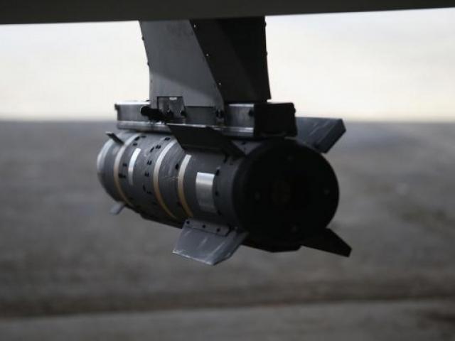 Thế giới - Tên lửa Mỹ "đi lạc" sang Cuba