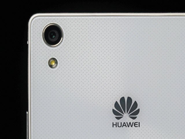 Huawei đạt doanh thu cao kỷ lục trong năm 2015