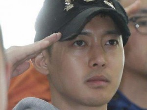 Đời sống Showbiz - Kim Hyun Joong được gặp con trai sau xét nghiệm ADN