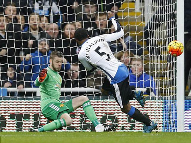 Bóng đá - Chi tiết Newcastle - MU: Rượt đuổi kịch tính (KT)