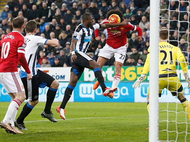 Bóng đá - MU mất oan 2 quả phạt đền ở St James' Park