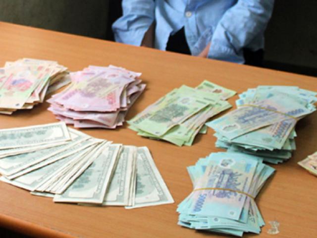 Pháp luật - Dự tiệc sinh nhật, trộm luôn tiền mừng của bạn