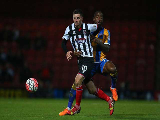 Bóng đá - Tiền đạo vô danh ghi bàn “đỉnh” hơn Messi, Ronaldo