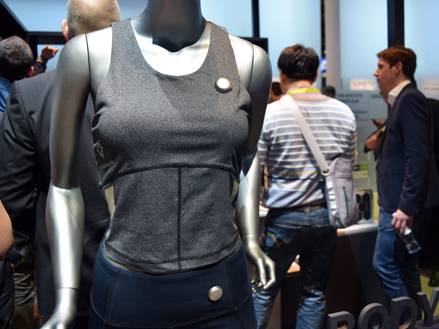 Quần áo thông minh sẽ là xu hướng công nghệ mới trong tương lai