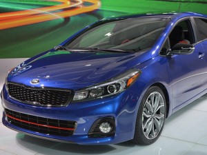 Tin tức ô tô - Kia Forte 2017 chính thức vén màn