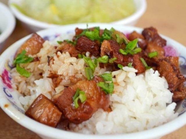 Sức khỏe đời sống - 4 không cần tránh khi ăn cơm buổi trưa để không hại sức khỏe