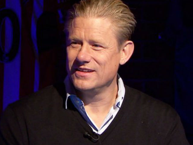 Bóng đá - Huyền thoại MU: "Arsenal không xứng với vị trí số 1"