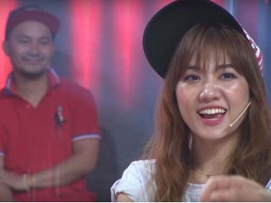 Đời sống Showbiz - Clip Hari Won 'bêu xấu' Tiến Đạt trên sóng truyền hình