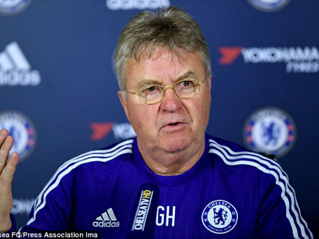 Bóng đá - Chelsea: Chỉ có Hiddink là người thức thời