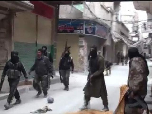 Thế giới - IS bắt giam hơn 3.500 phụ nữ, trẻ em làm nô lệ